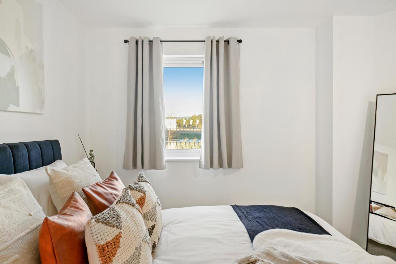 Luxury Apartment At Holt House Milton Keynes Zewnętrze zdjęcie